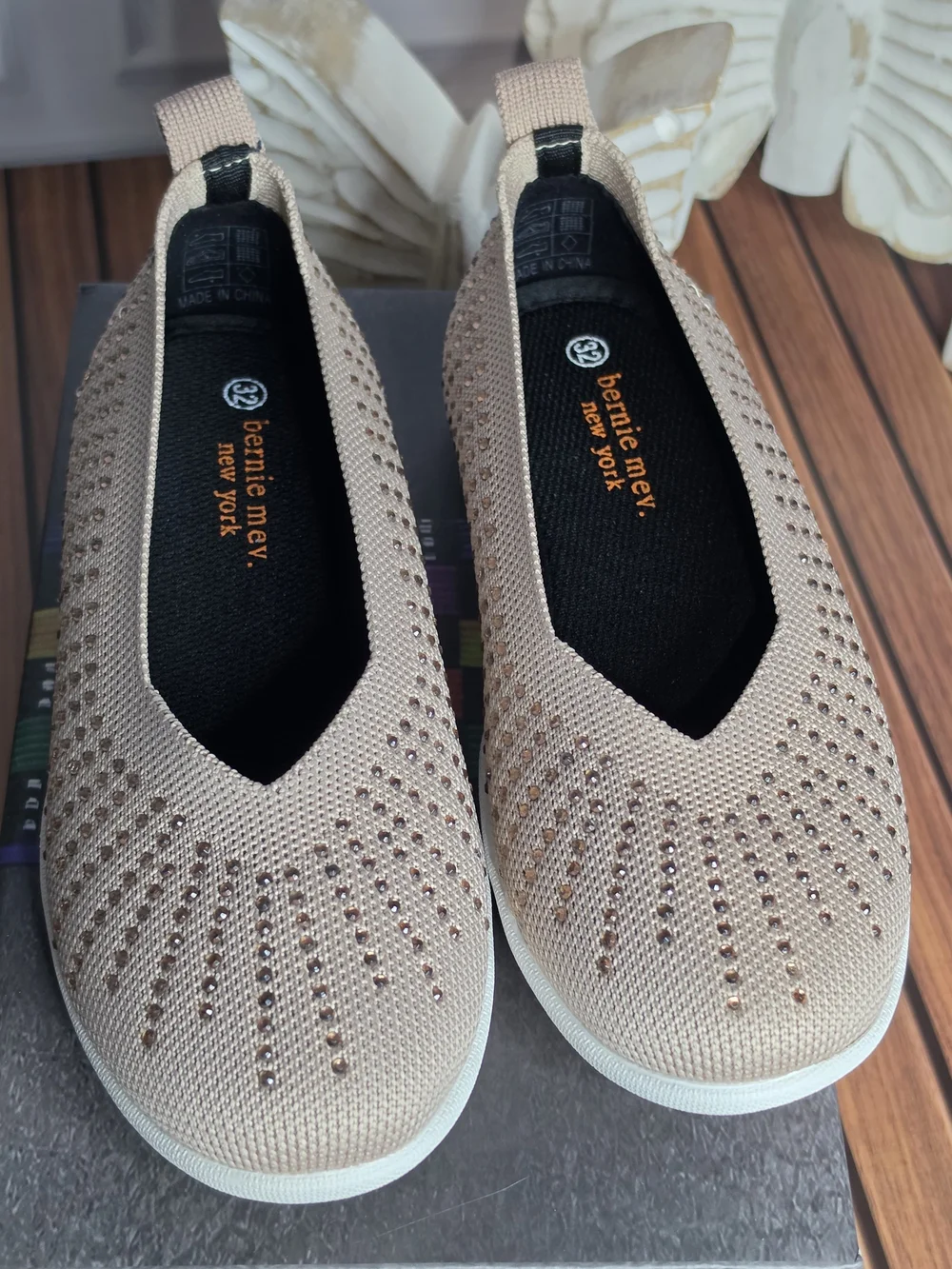 Bernie Mev Kids Memory Foam Slip-On Shoes EU 32 / US Kids 1 Blush Rose Gold